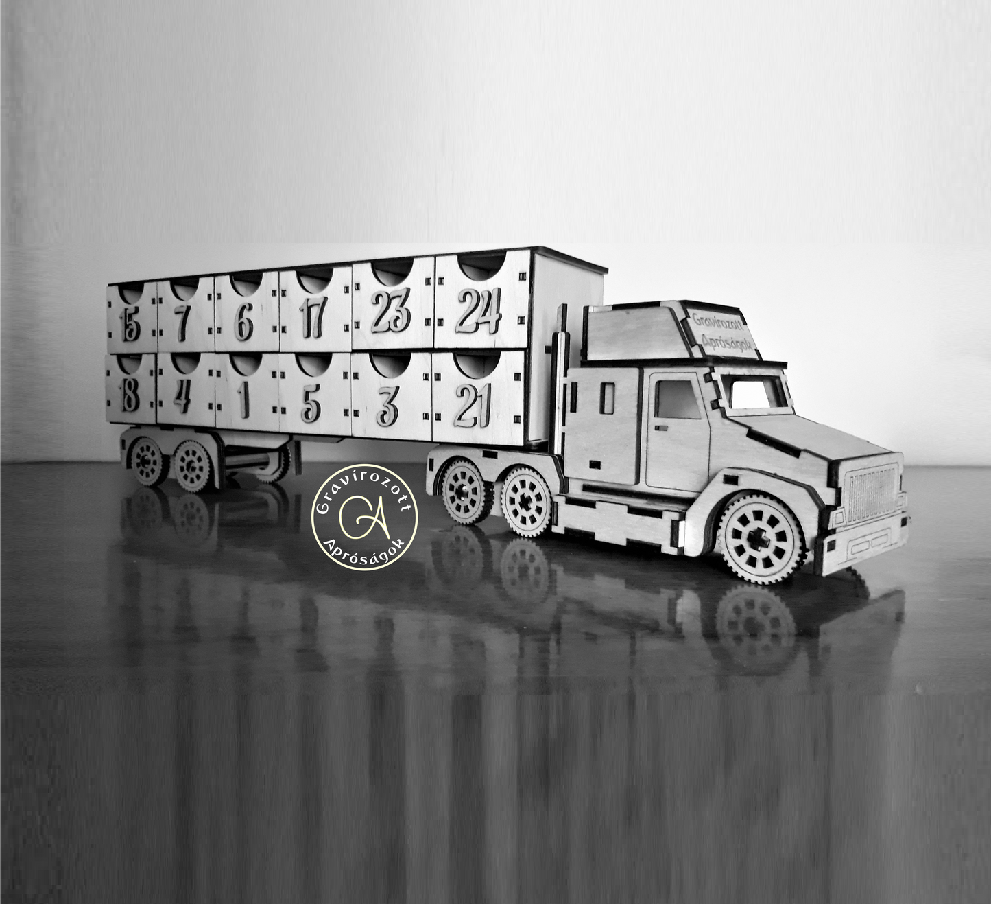 Kamion adventi naptár